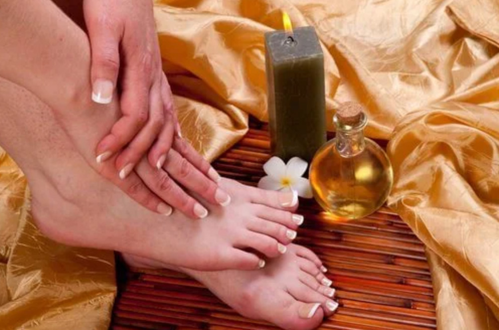 Huile de ricin et cors aux pieds